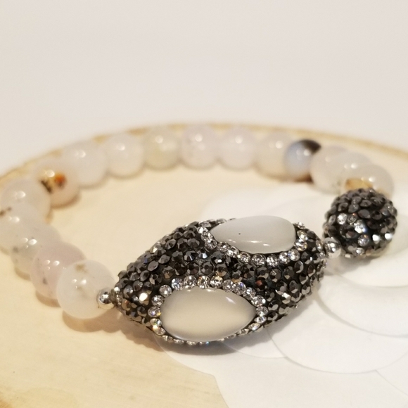 NEW Natural Stone White Cat Eye Stretch Bracelet - Picture 4 of 6